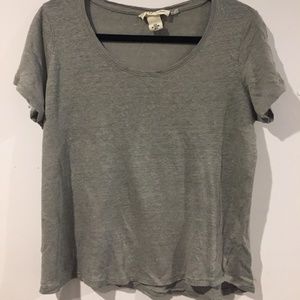 Grey t-shirt